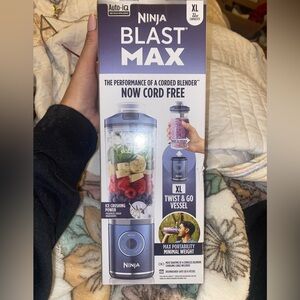 Ninja Blast Max Cordless Blender - Black and Silver